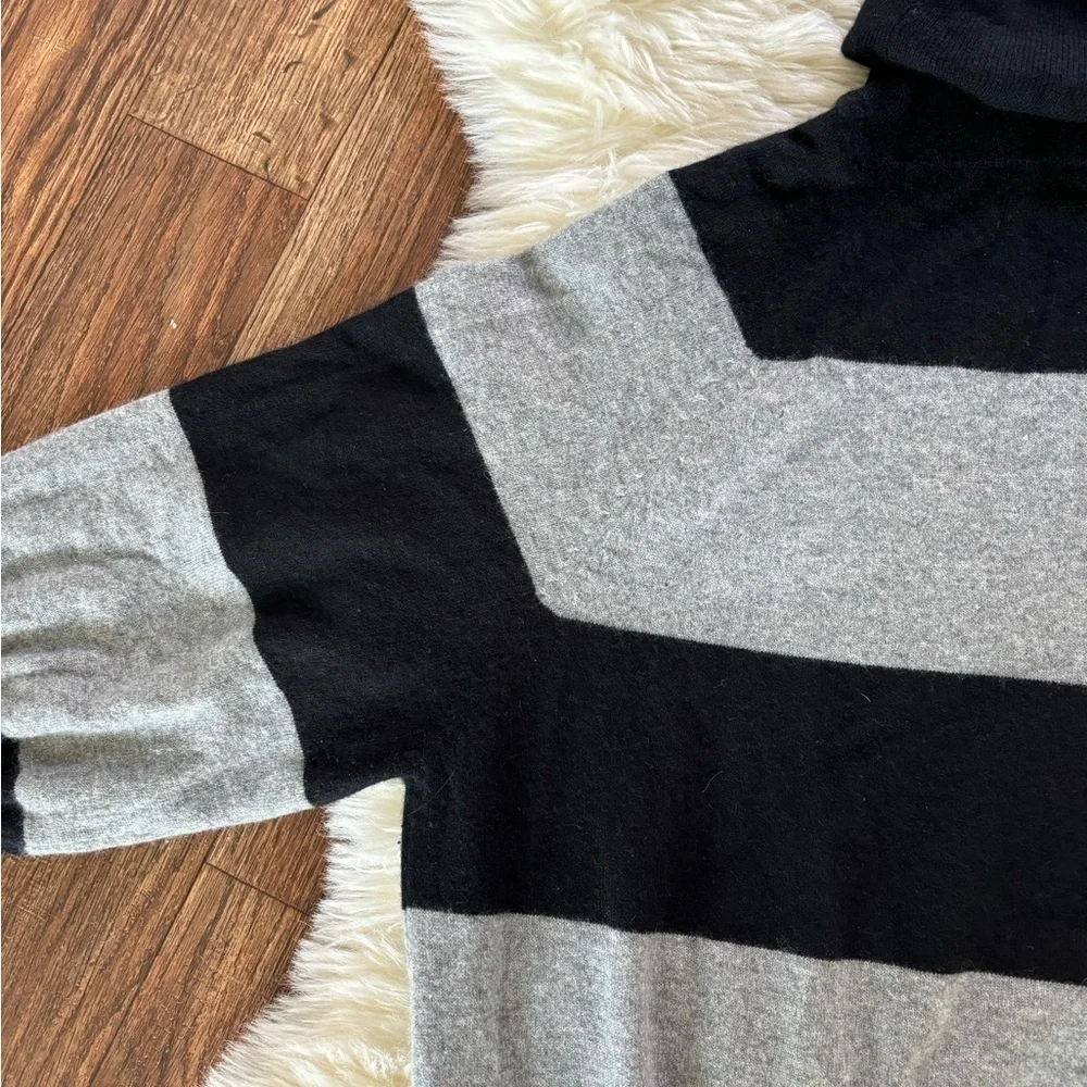 Women's Black and Gray Striped Sweater - Picture 8 of 10
